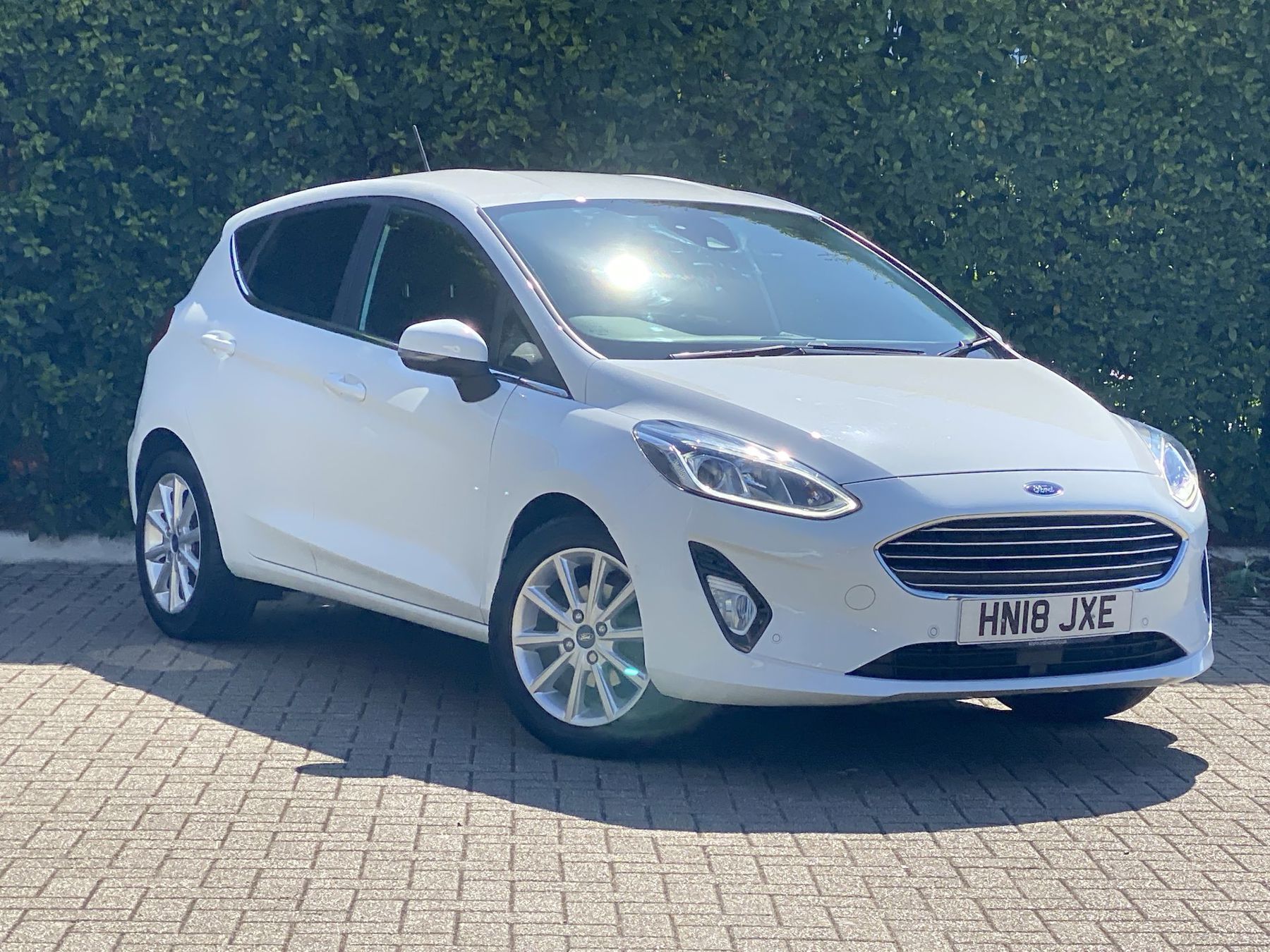 Main listing image - Ford Fiesta