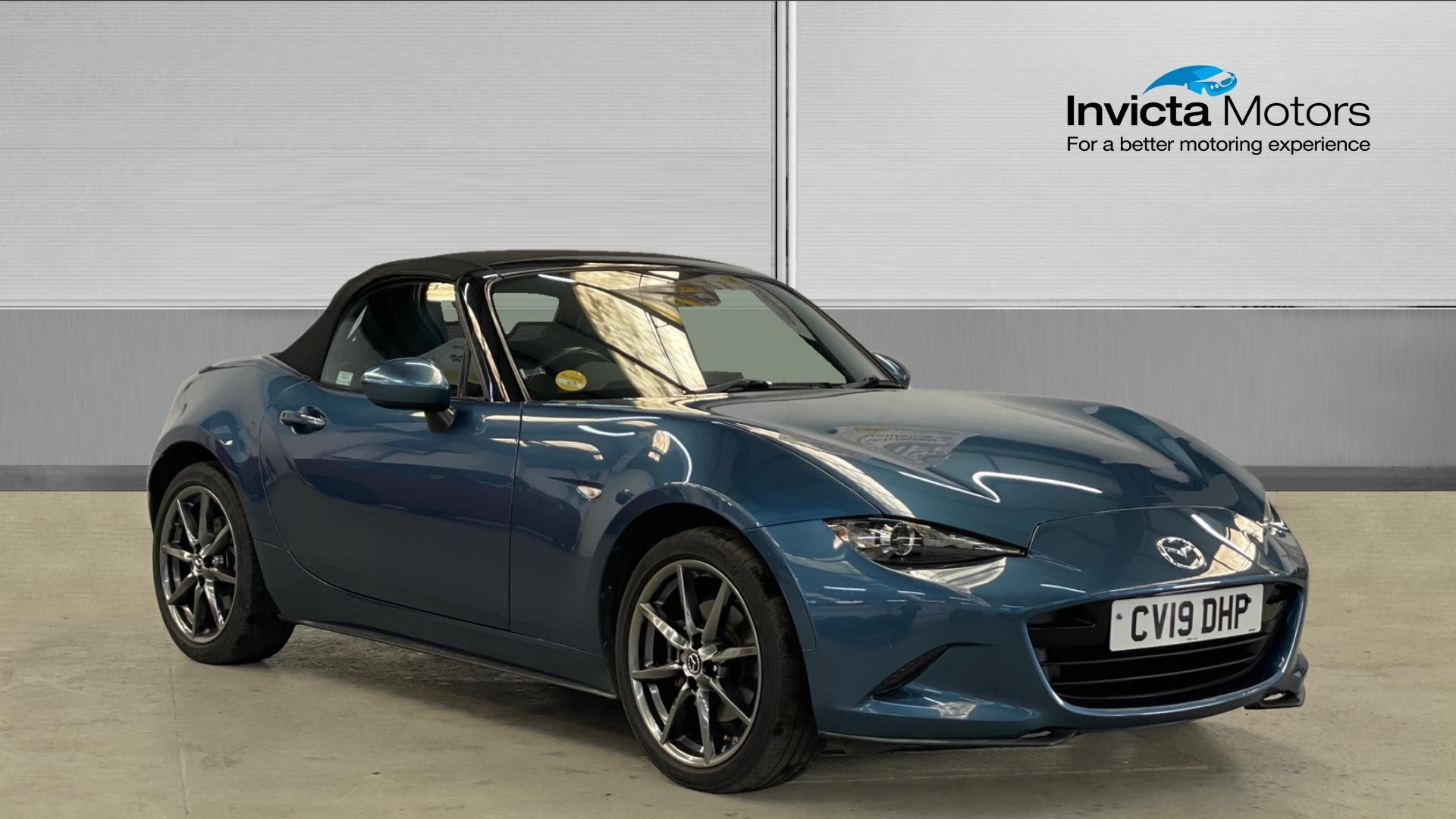 Main listing image - Mazda MX-5