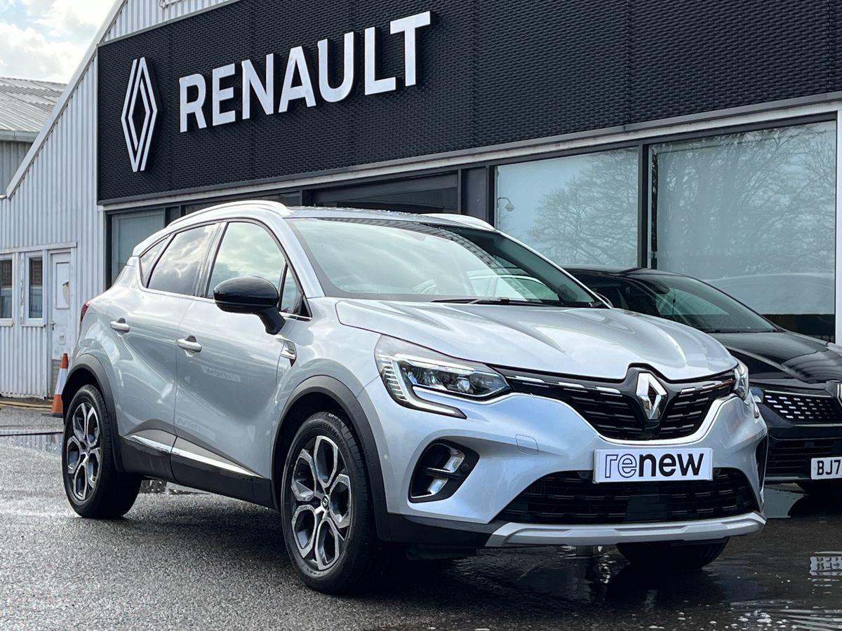 Main listing image - Renault Captur