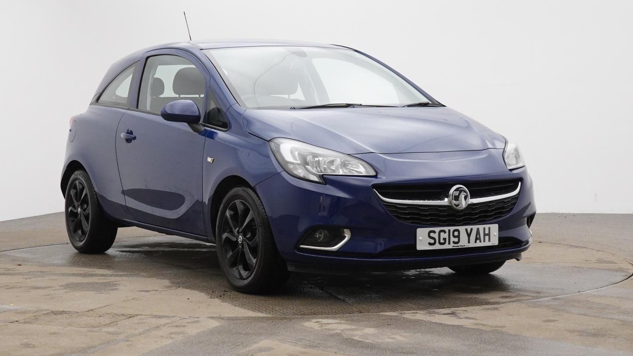 Main listing image - Vauxhall Corsa