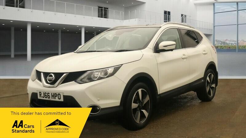 Main listing image - Nissan Qashqai