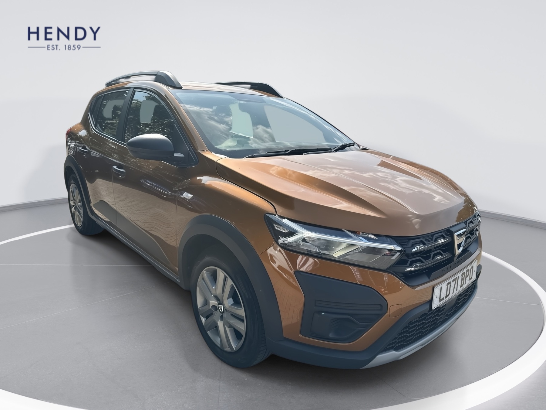 Main listing image - Dacia Sandero Stepway