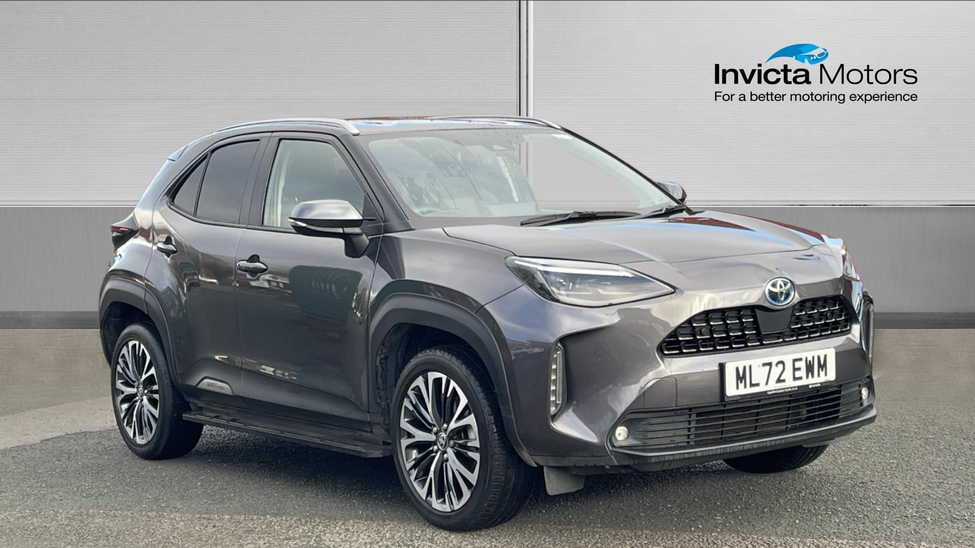 Main listing image - Toyota Yaris Cross