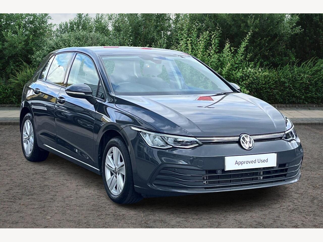 Main listing image - Volkswagen Golf