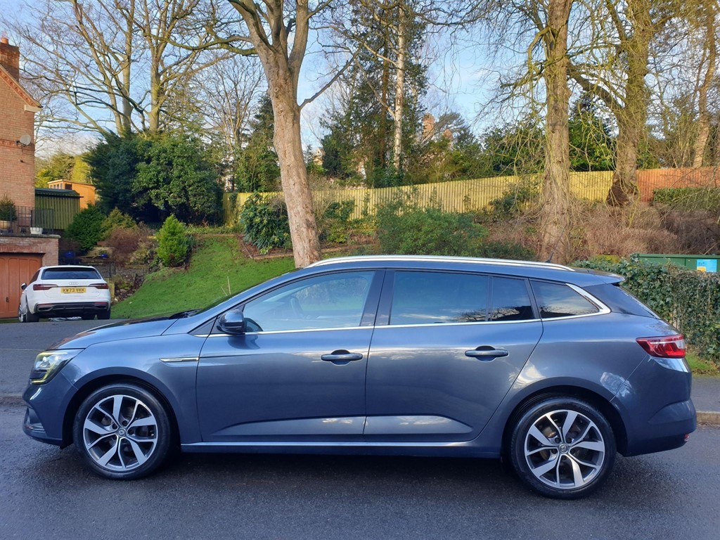 Main listing image - Renault Megane Sport Tourer