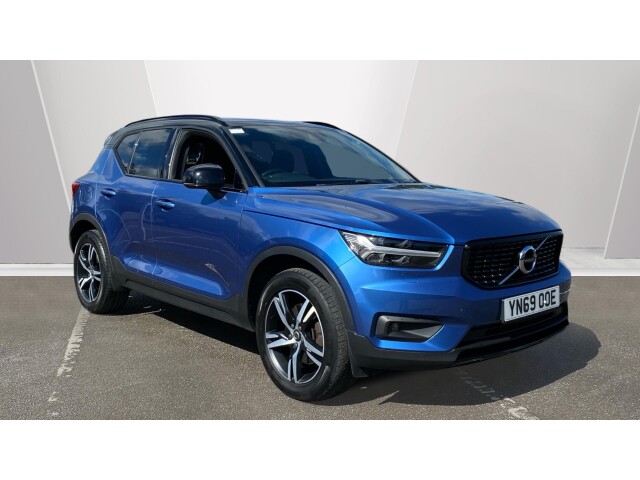 Main listing image - Volvo XC40
