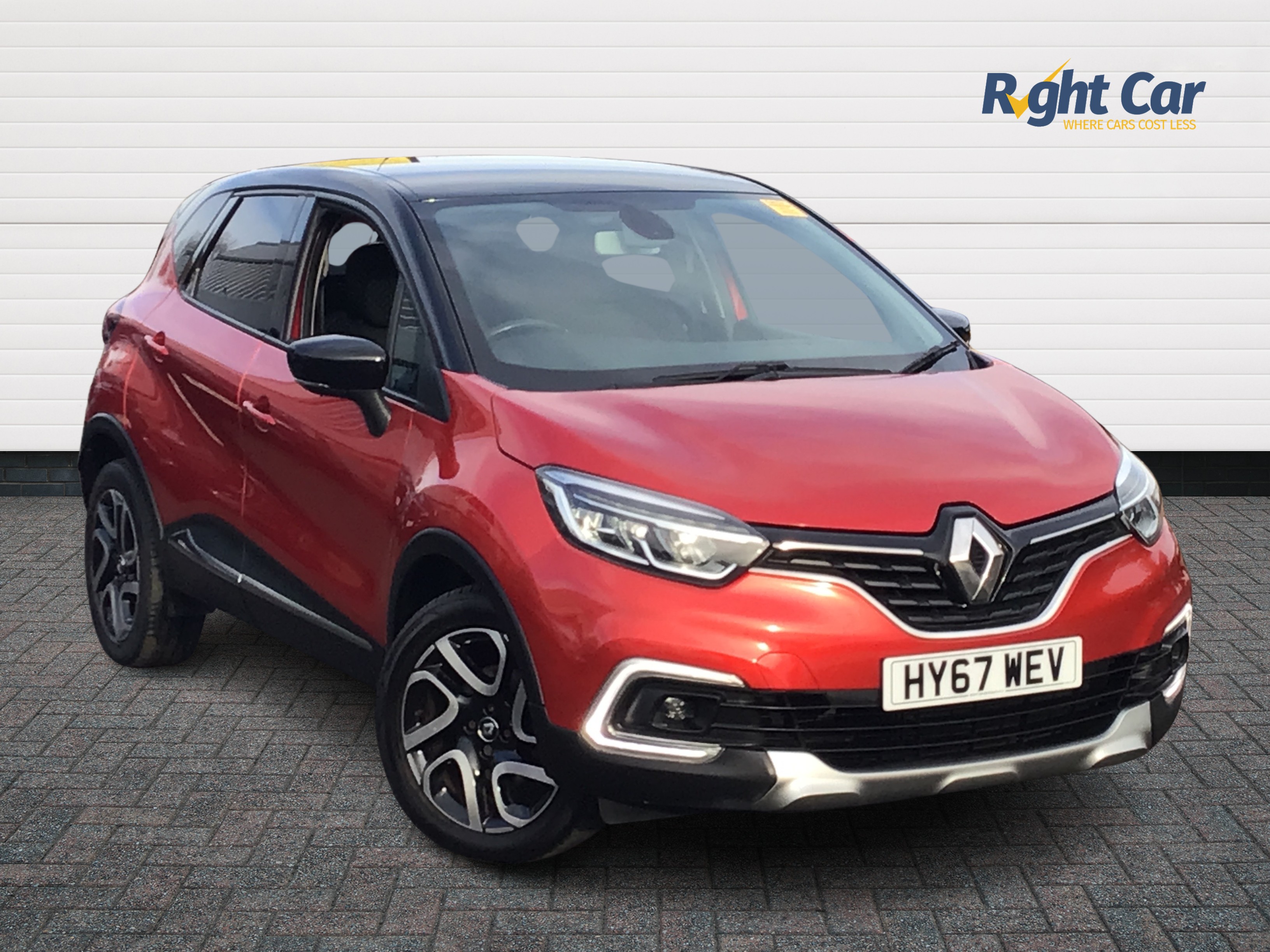 Main listing image - Renault Captur