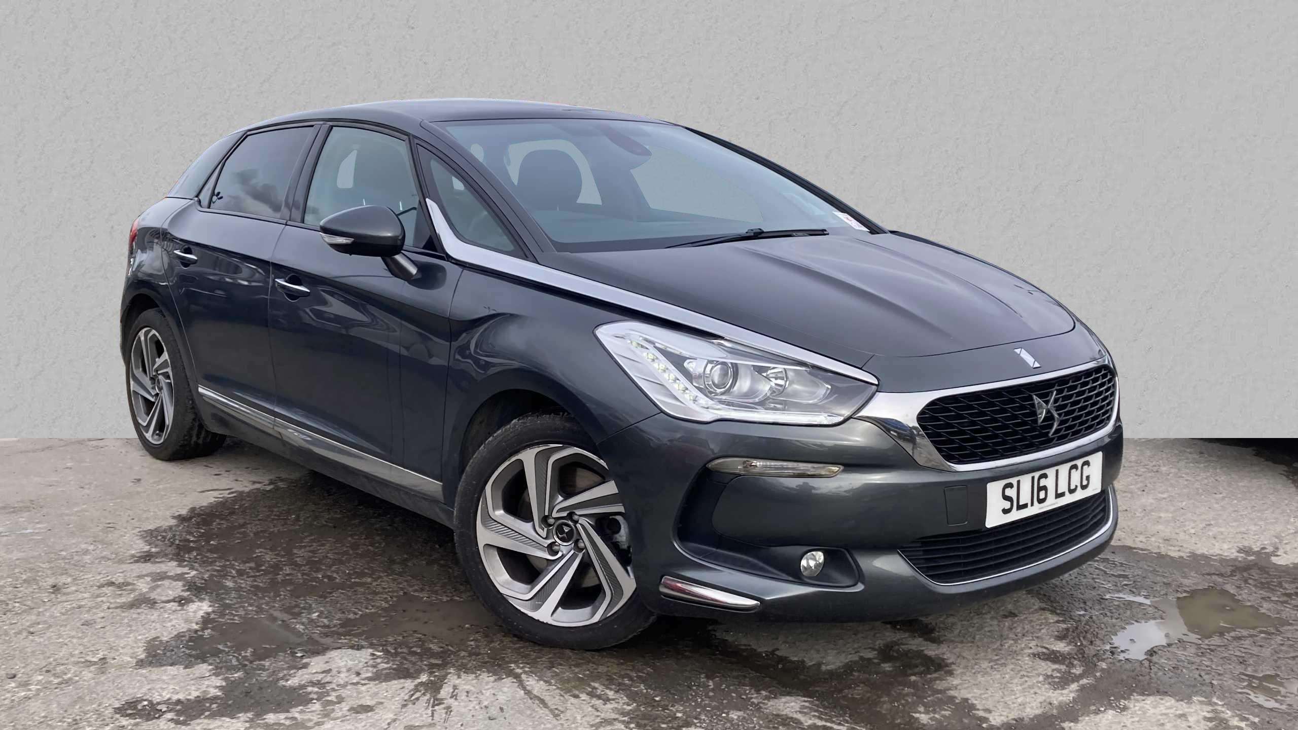 Main listing image - DS DS 5