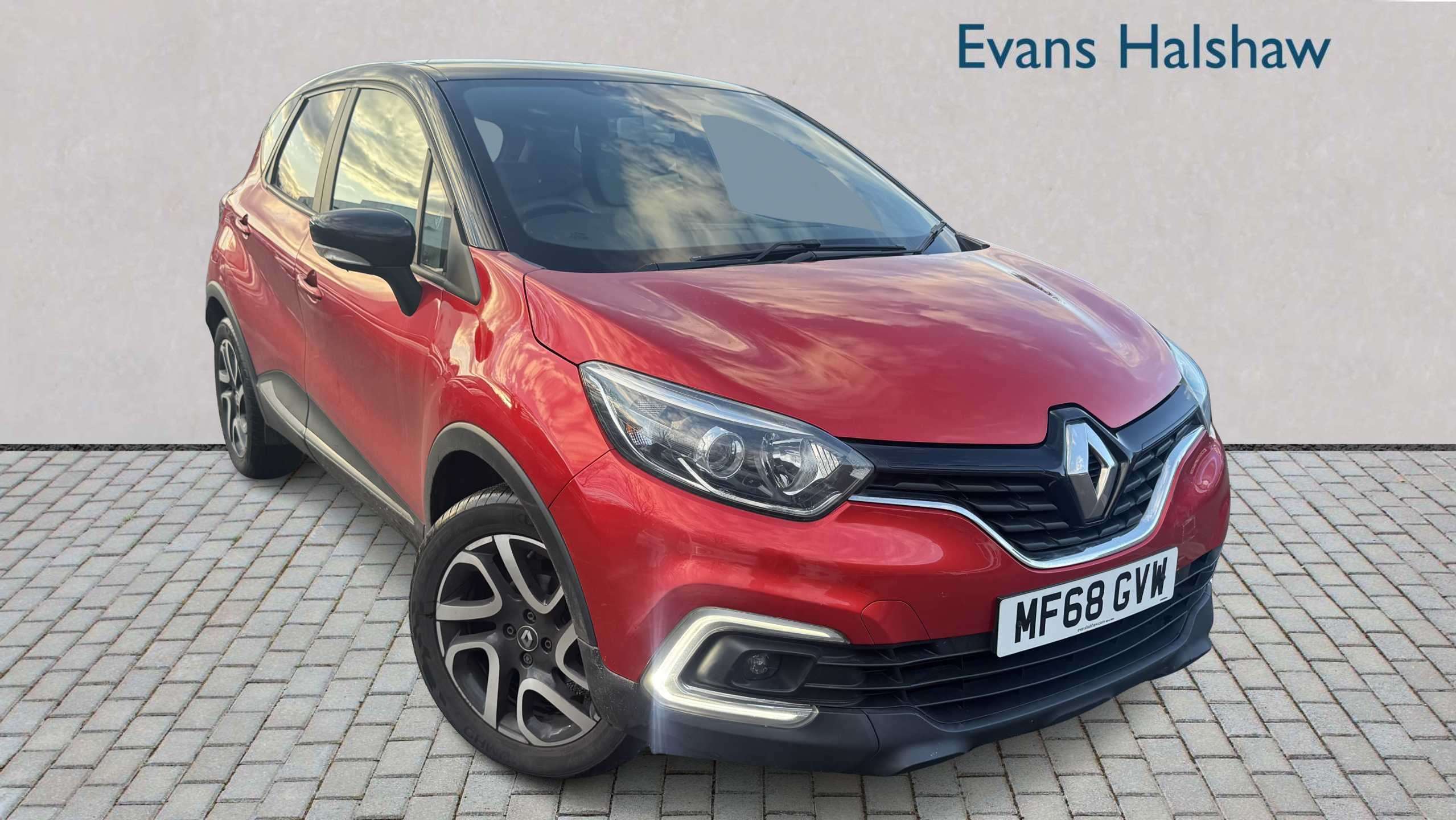 Main listing image - Renault Captur