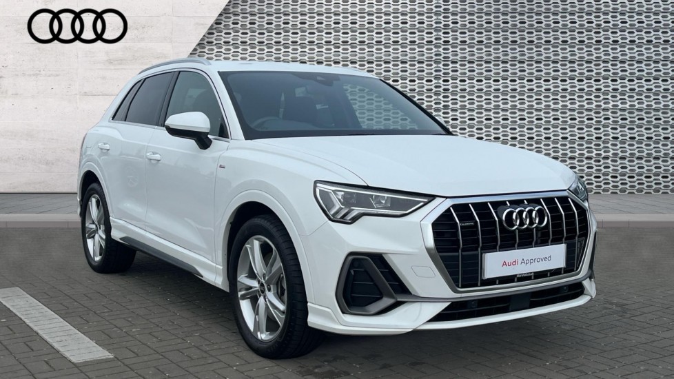 Main listing image - Audi Q3