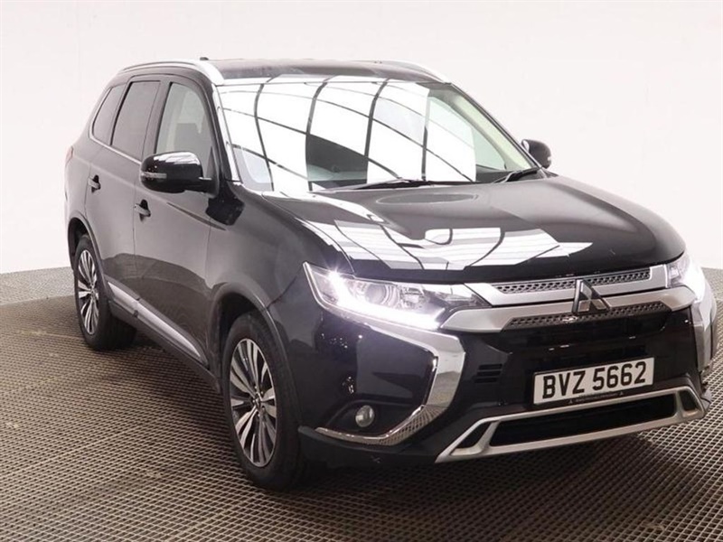 Main listing image - Mitsubishi Outlander