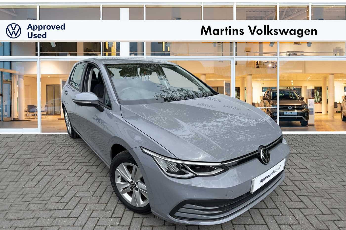 Main listing image - Volkswagen Golf