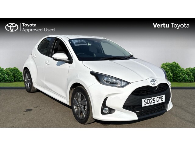 Main listing image - Toyota Yaris