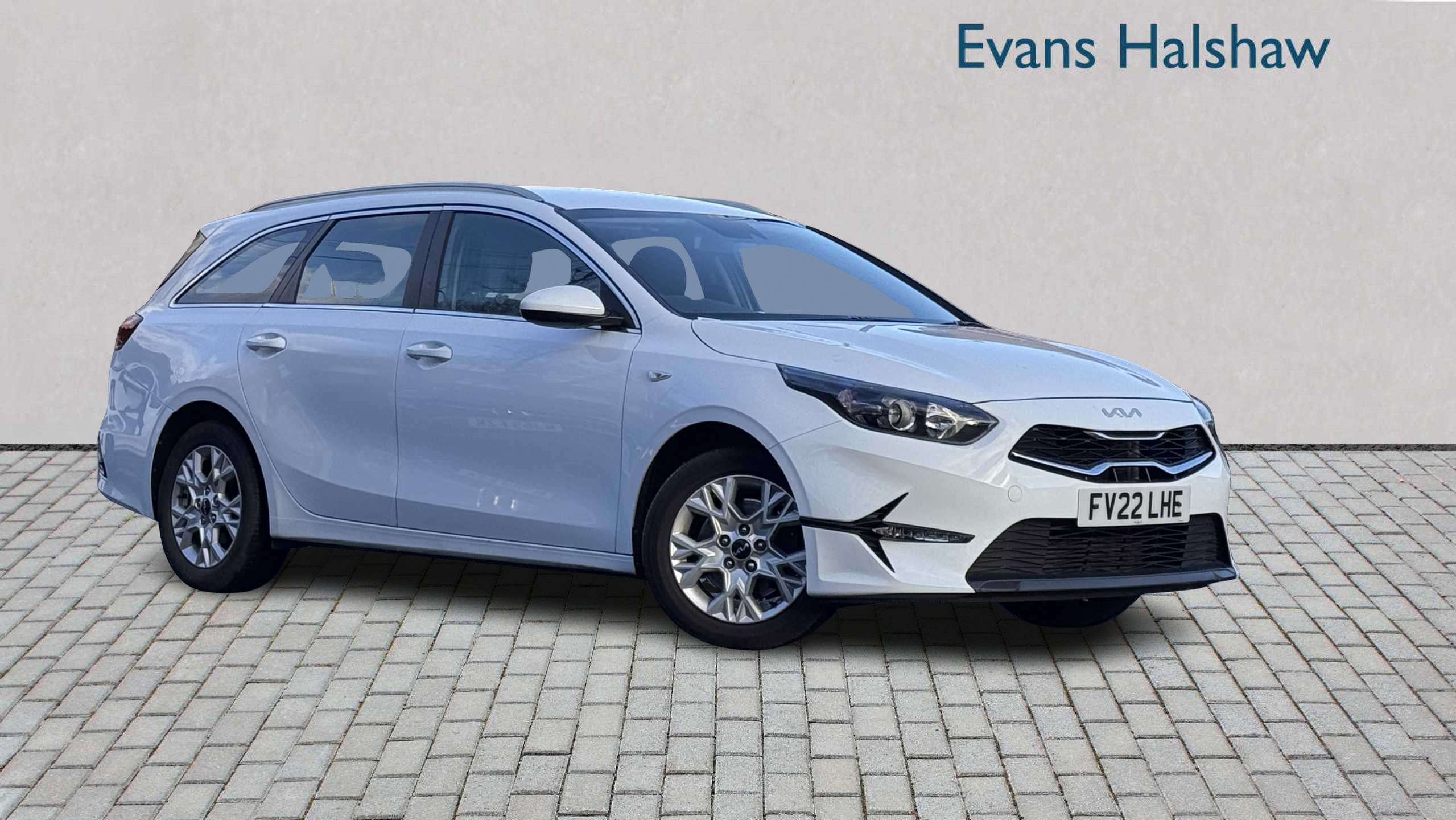 Main listing image - Kia Ceed SW