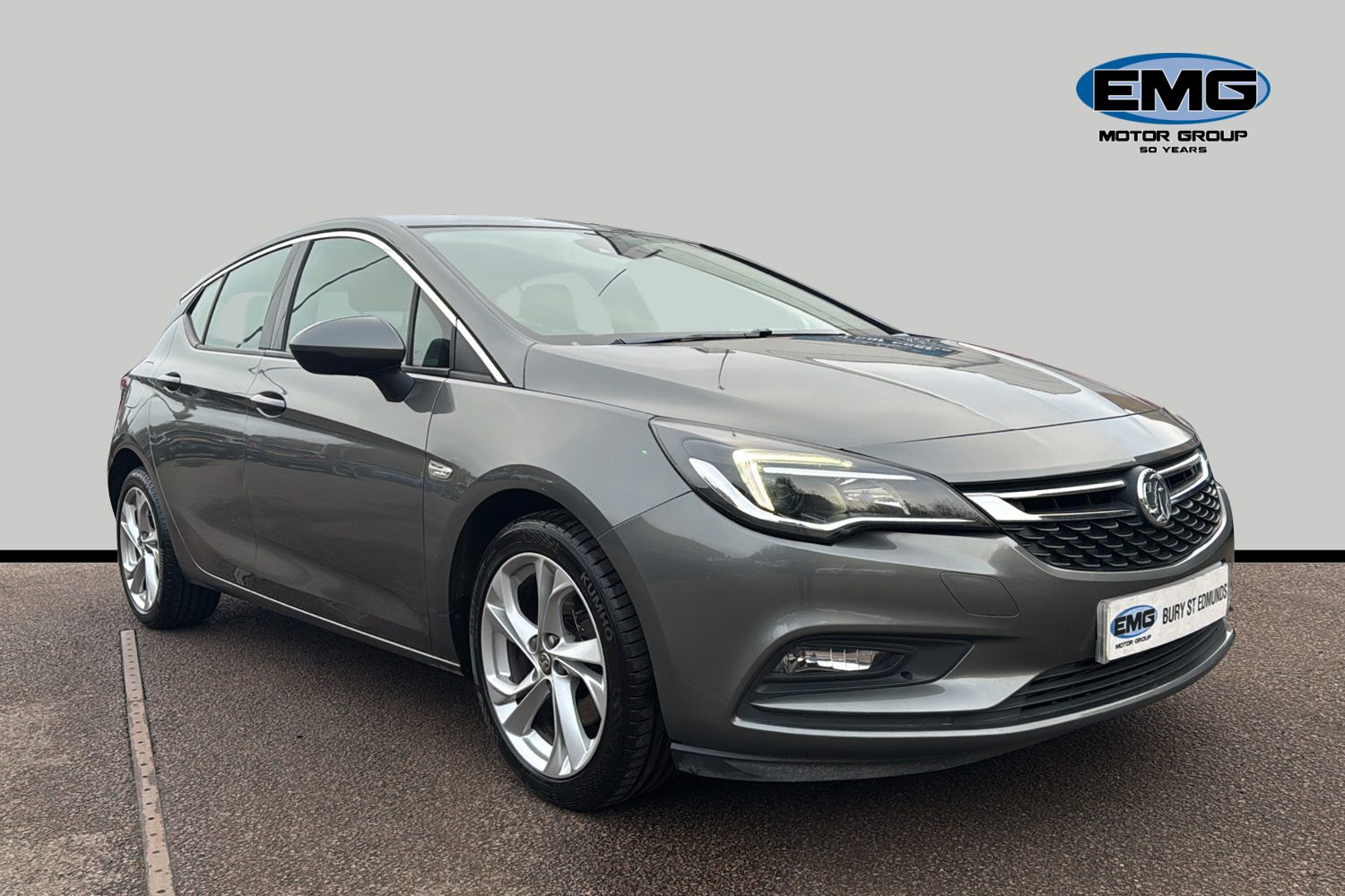 Main listing image - Vauxhall Astra