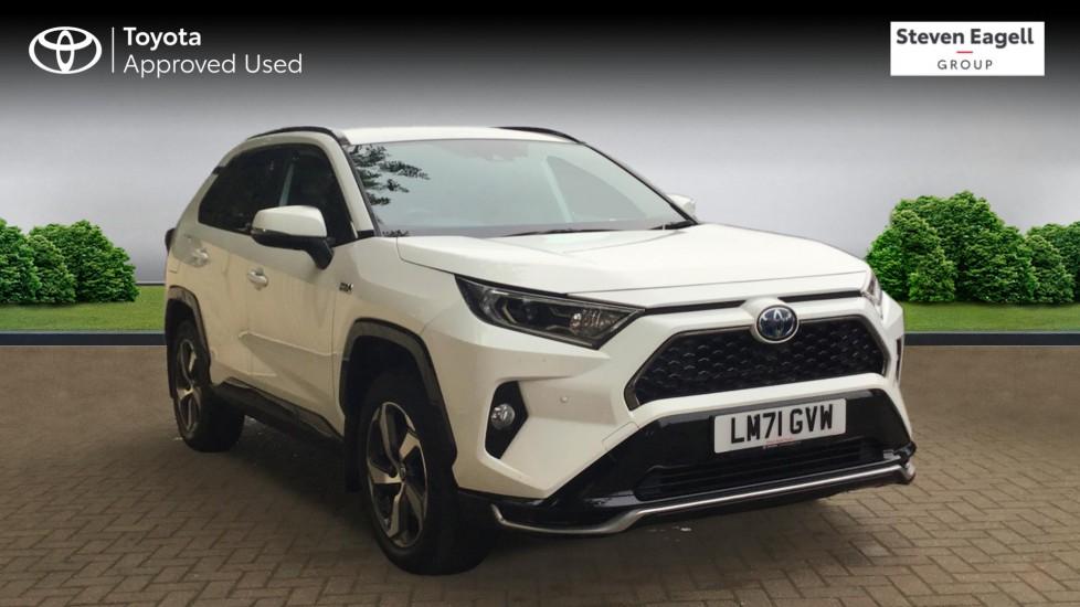 Main listing image - Toyota RAV4