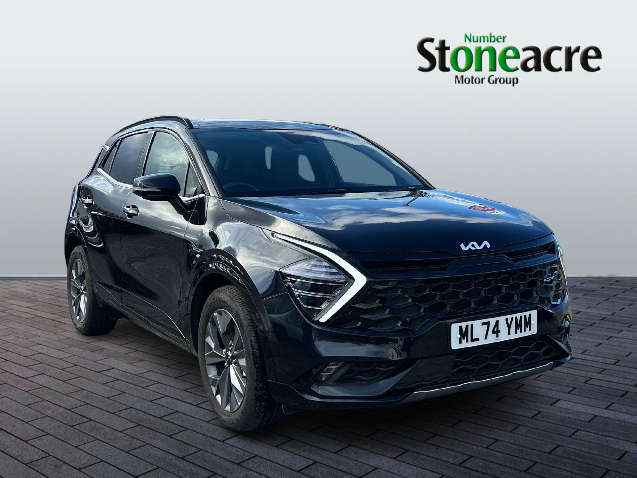 Main listing image - Kia Sportage