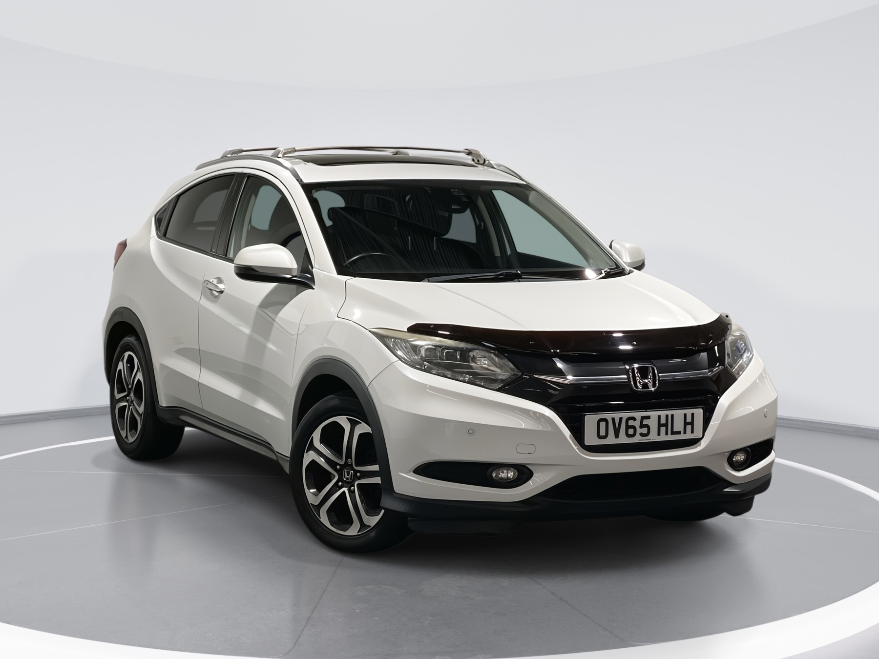 Main listing image - Honda HR-V