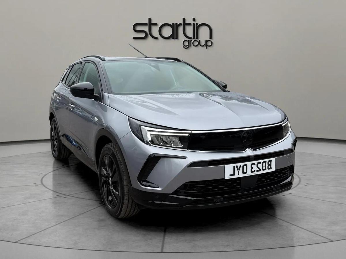 Main listing image - Vauxhall Grandland