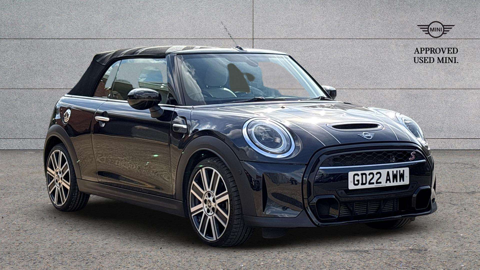Main listing image - MINI Convertible