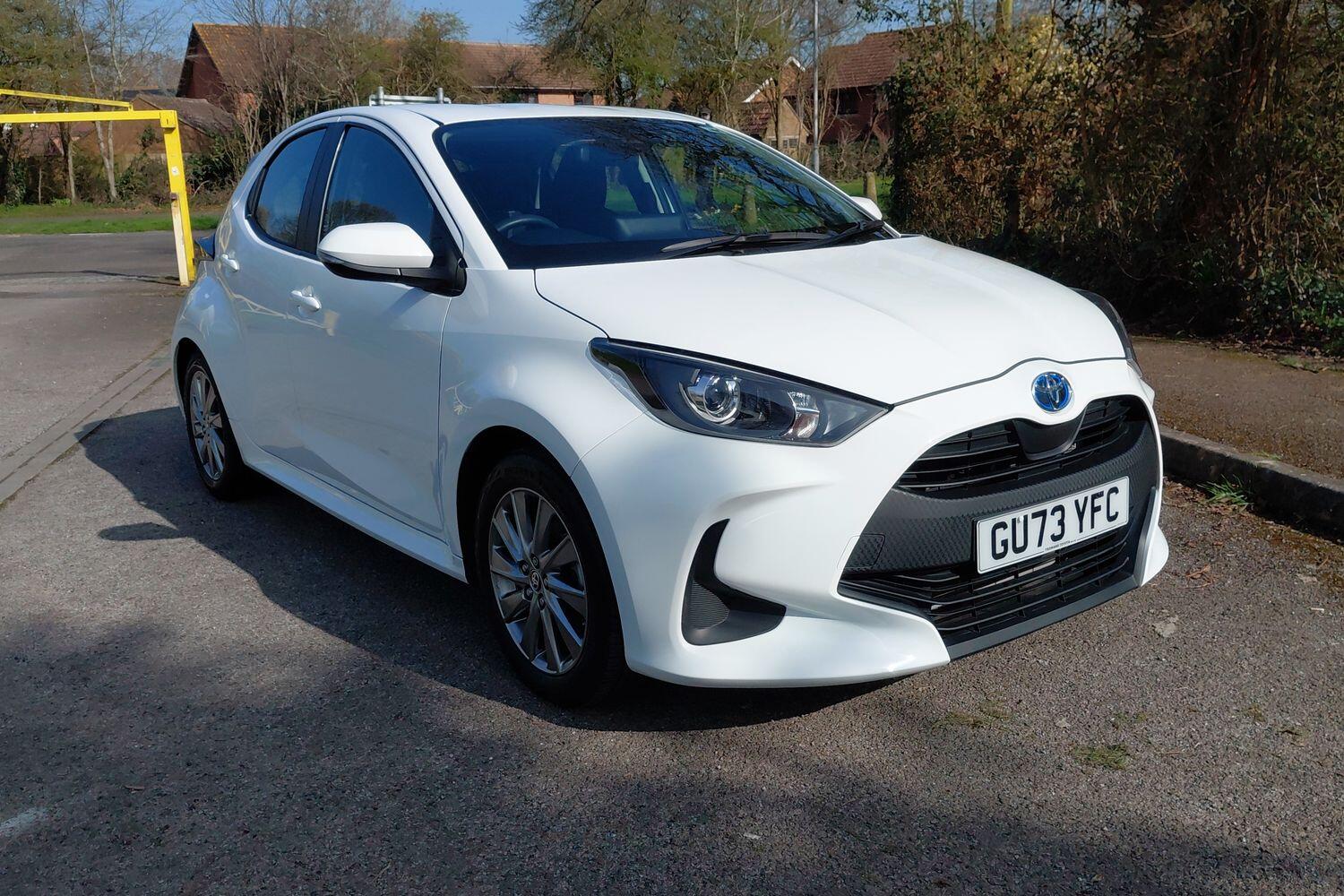 Main listing image - Toyota Yaris