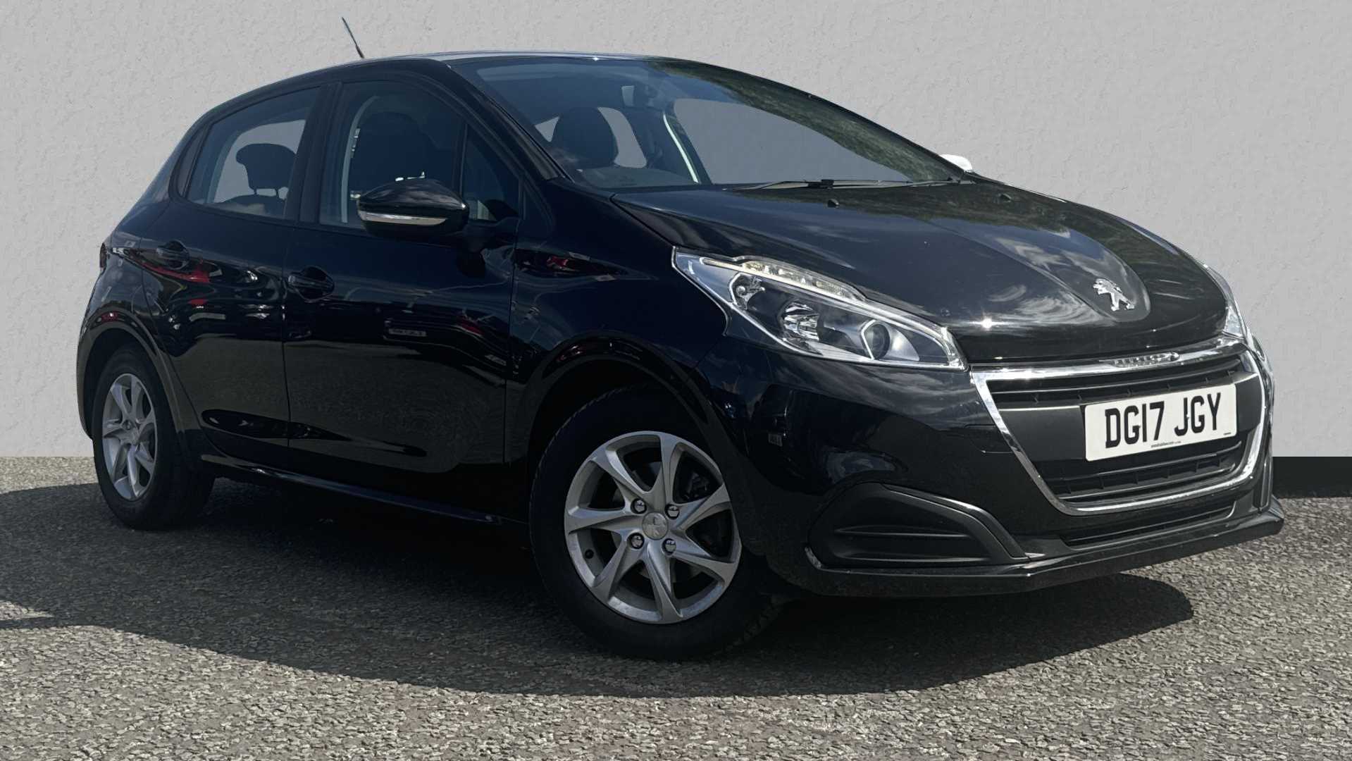 Main listing image - Peugeot 208