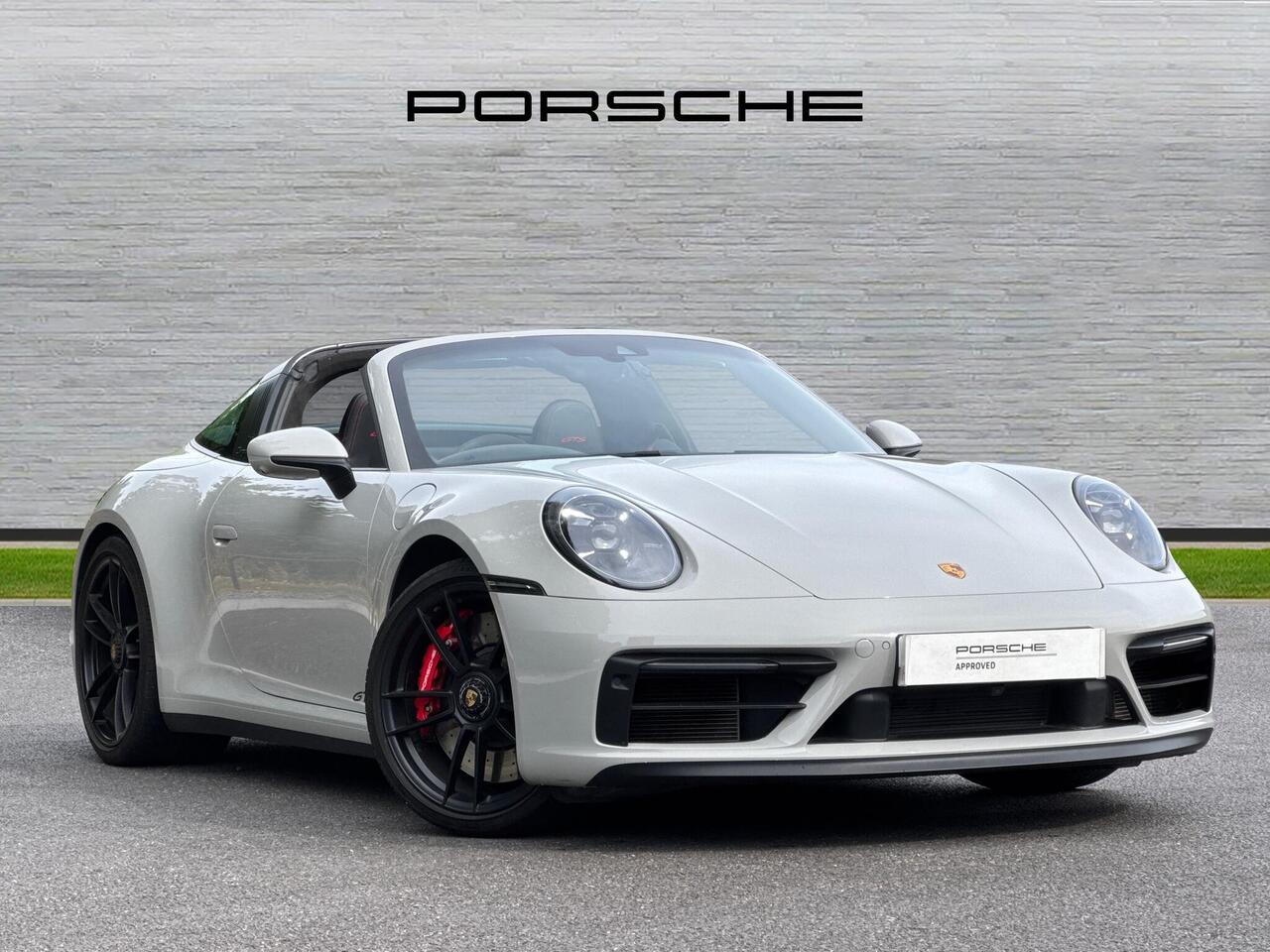 Main listing image - Porsche 911