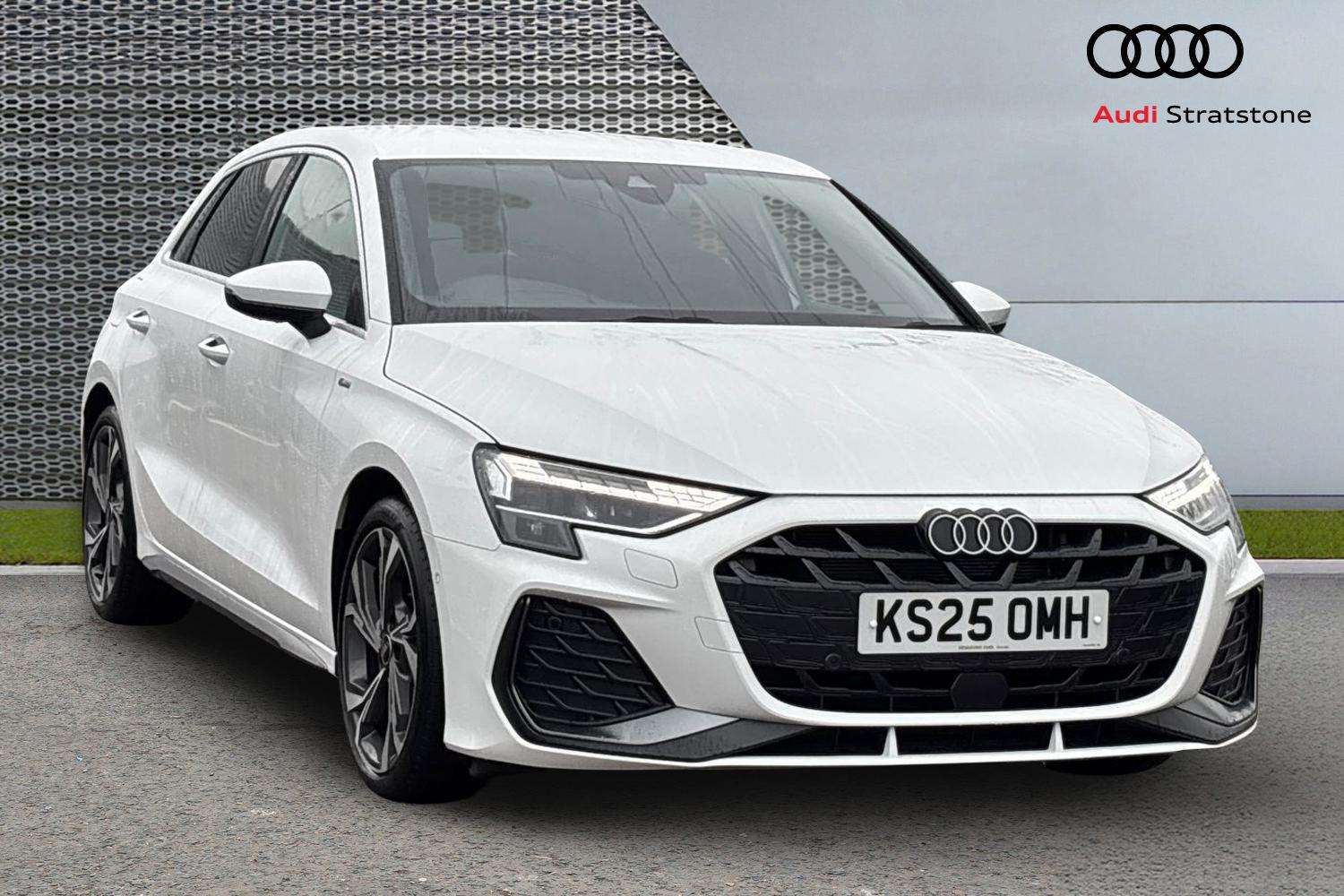 Main listing image - Audi A3