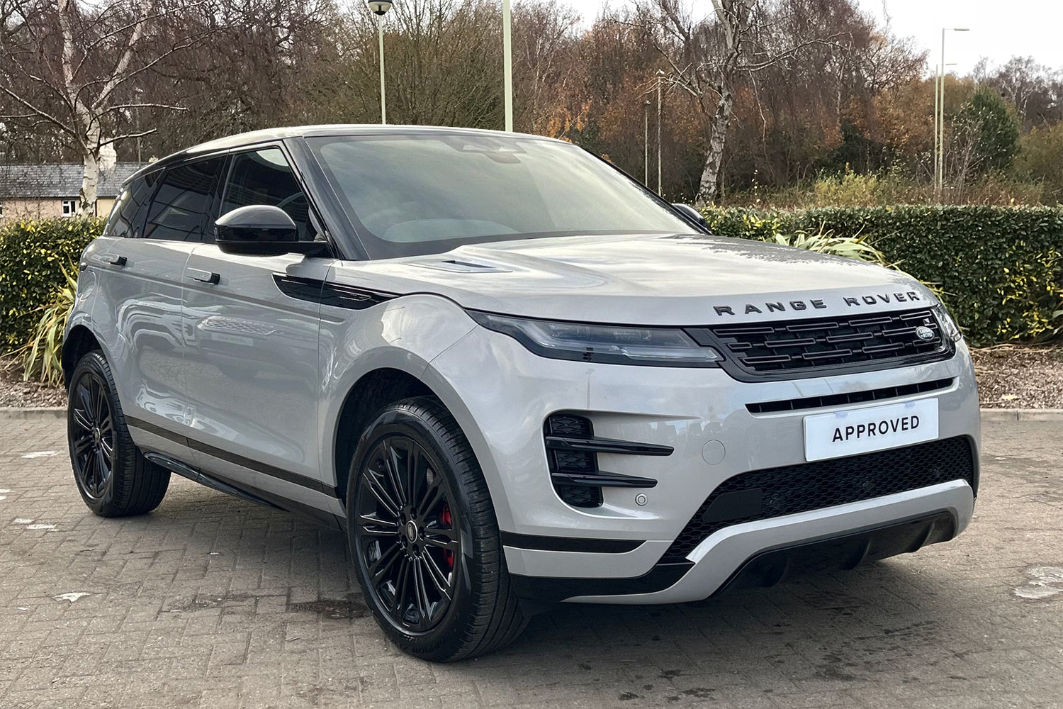 Main listing image - Land Rover Range Rover Evoque