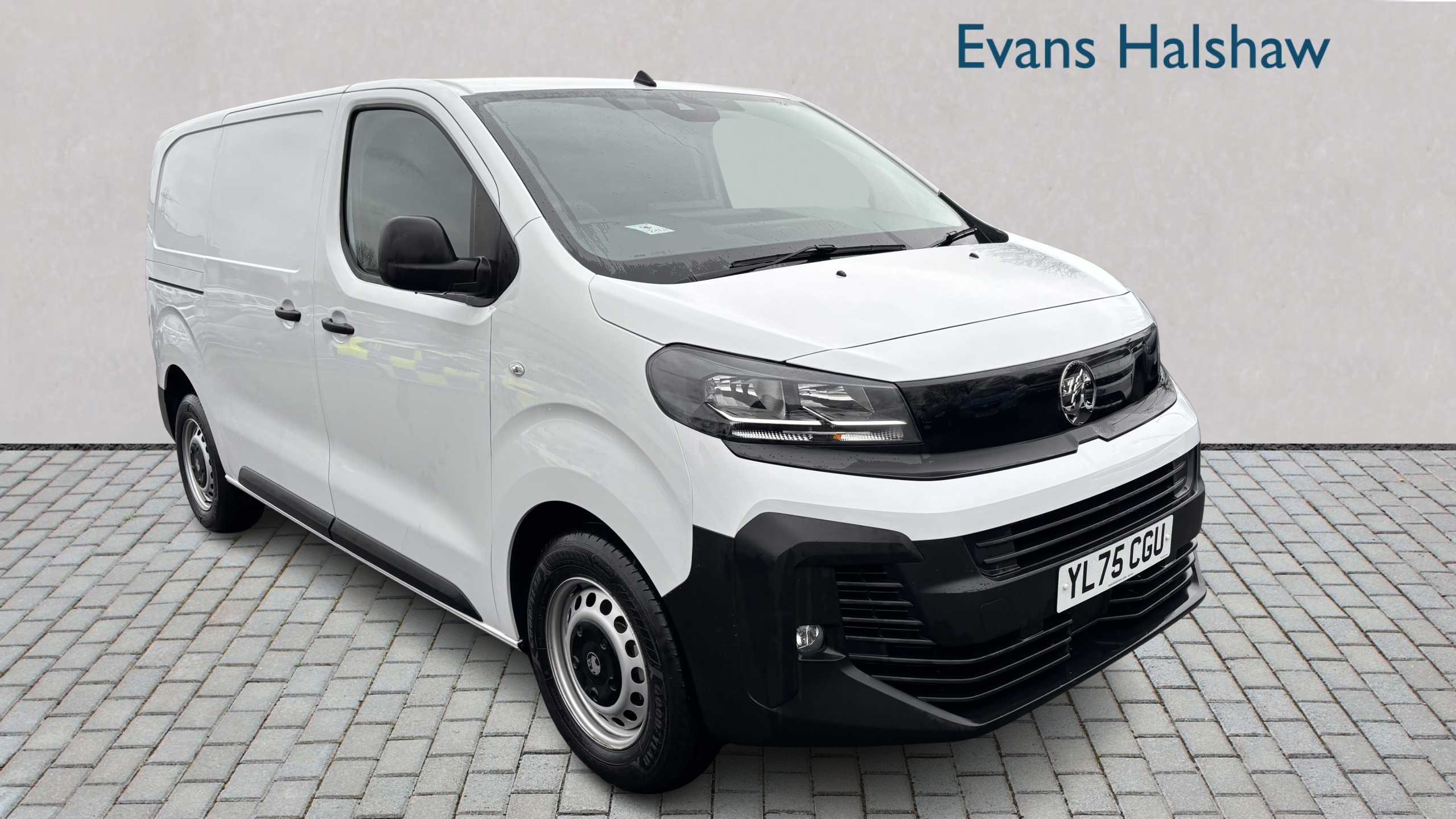 Main listing image - Vauxhall Vivaro