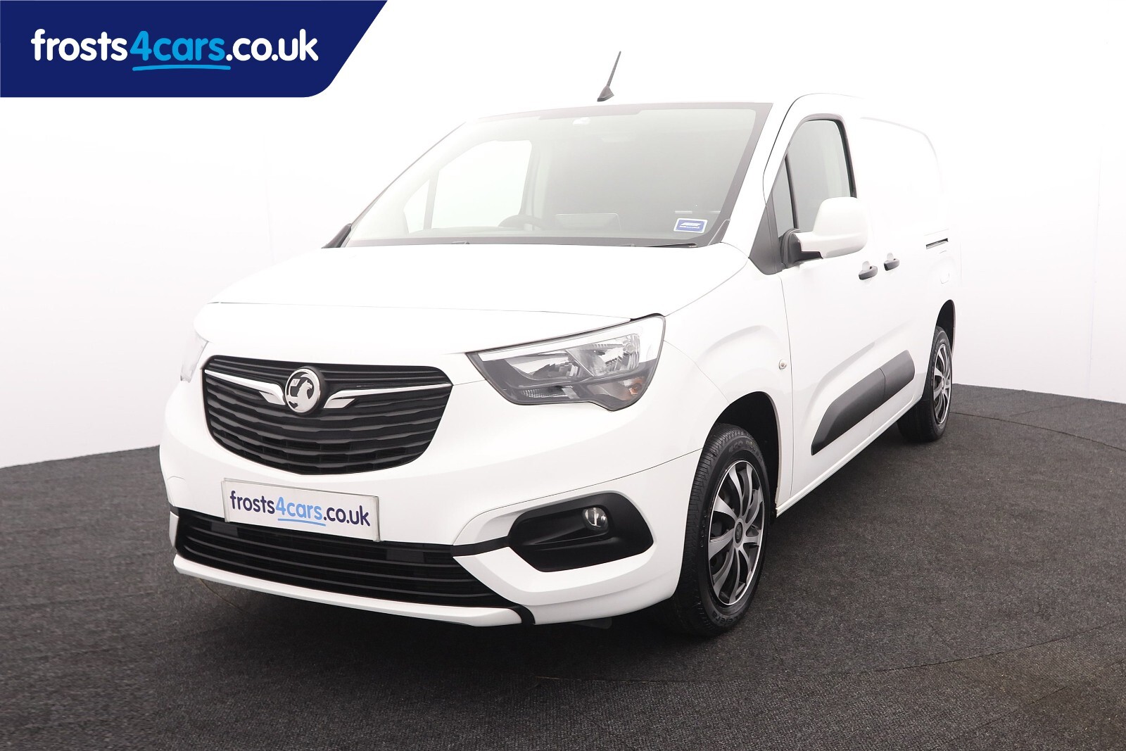 Main listing image - Vauxhall Combo Cargo