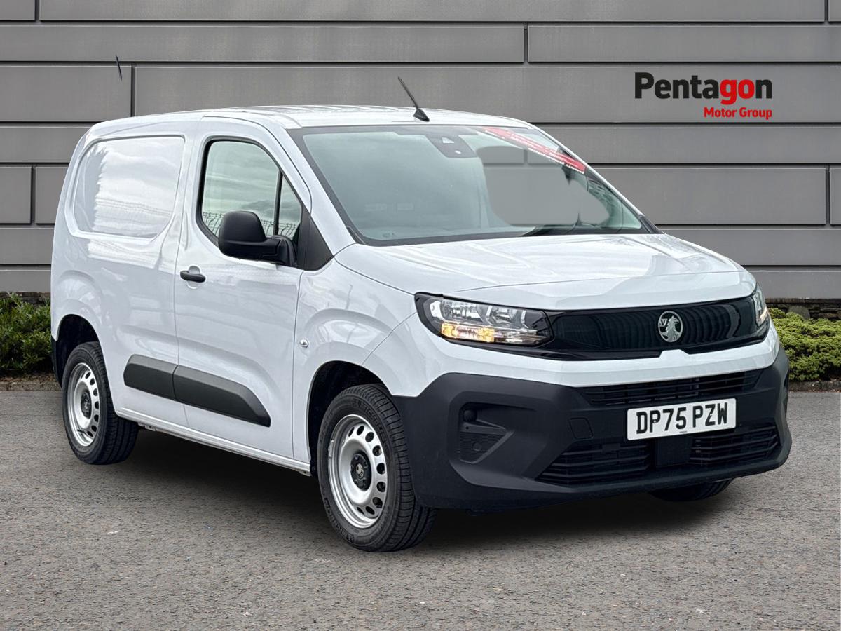 Main listing image - Vauxhall Combo Cargo
