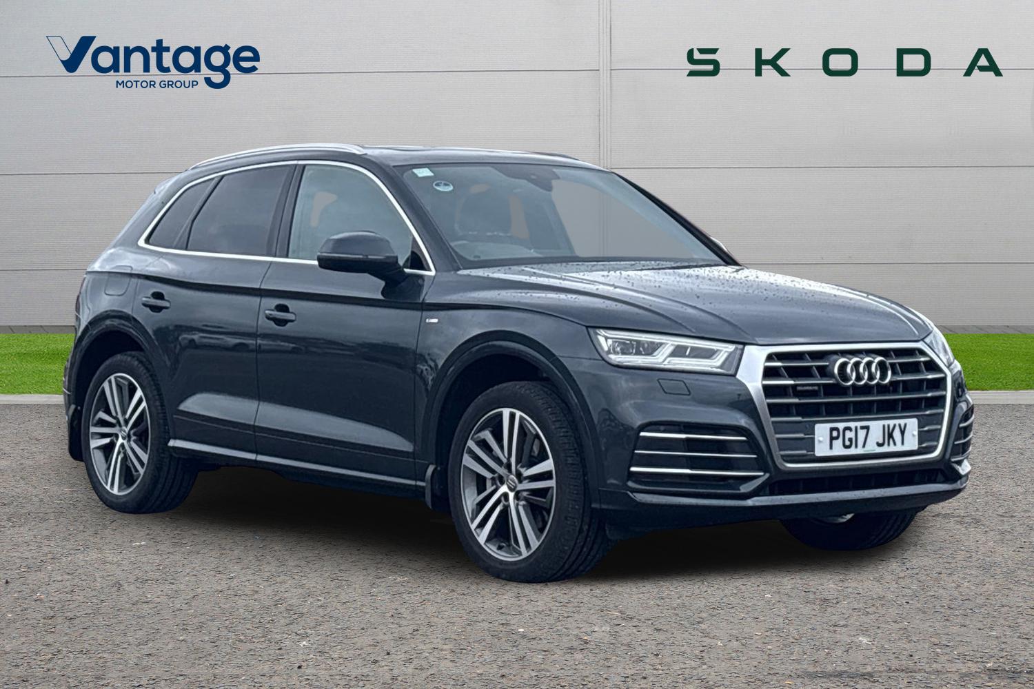 Main listing image - Audi Q5