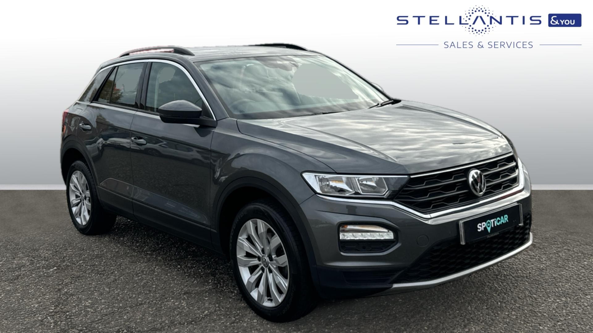 Main listing image - Volkswagen T-Roc