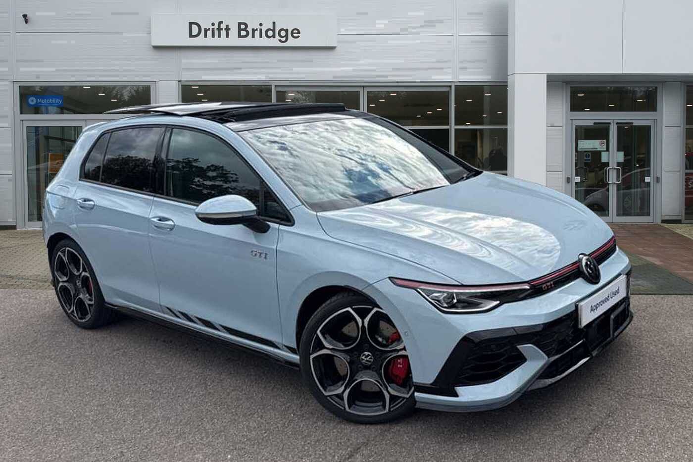 Main listing image - Volkswagen Golf GTI