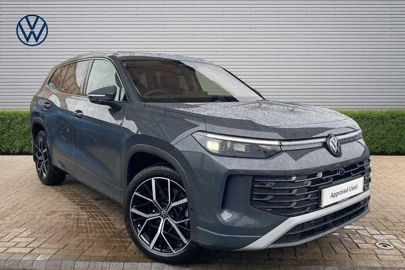 Main listing image - Volkswagen Tayron
