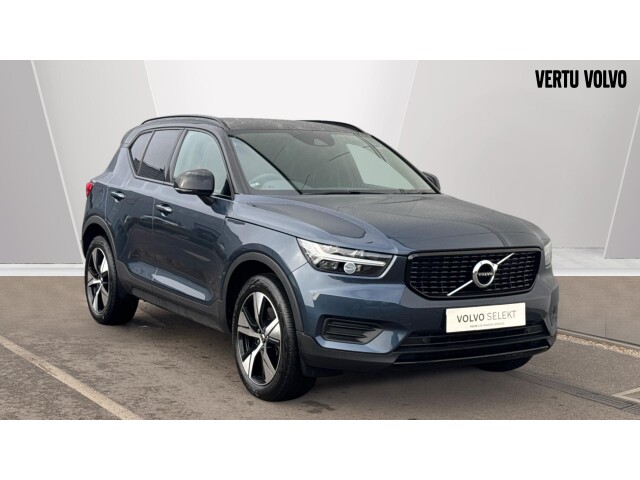 Main listing image - Volvo XC40 Recharge