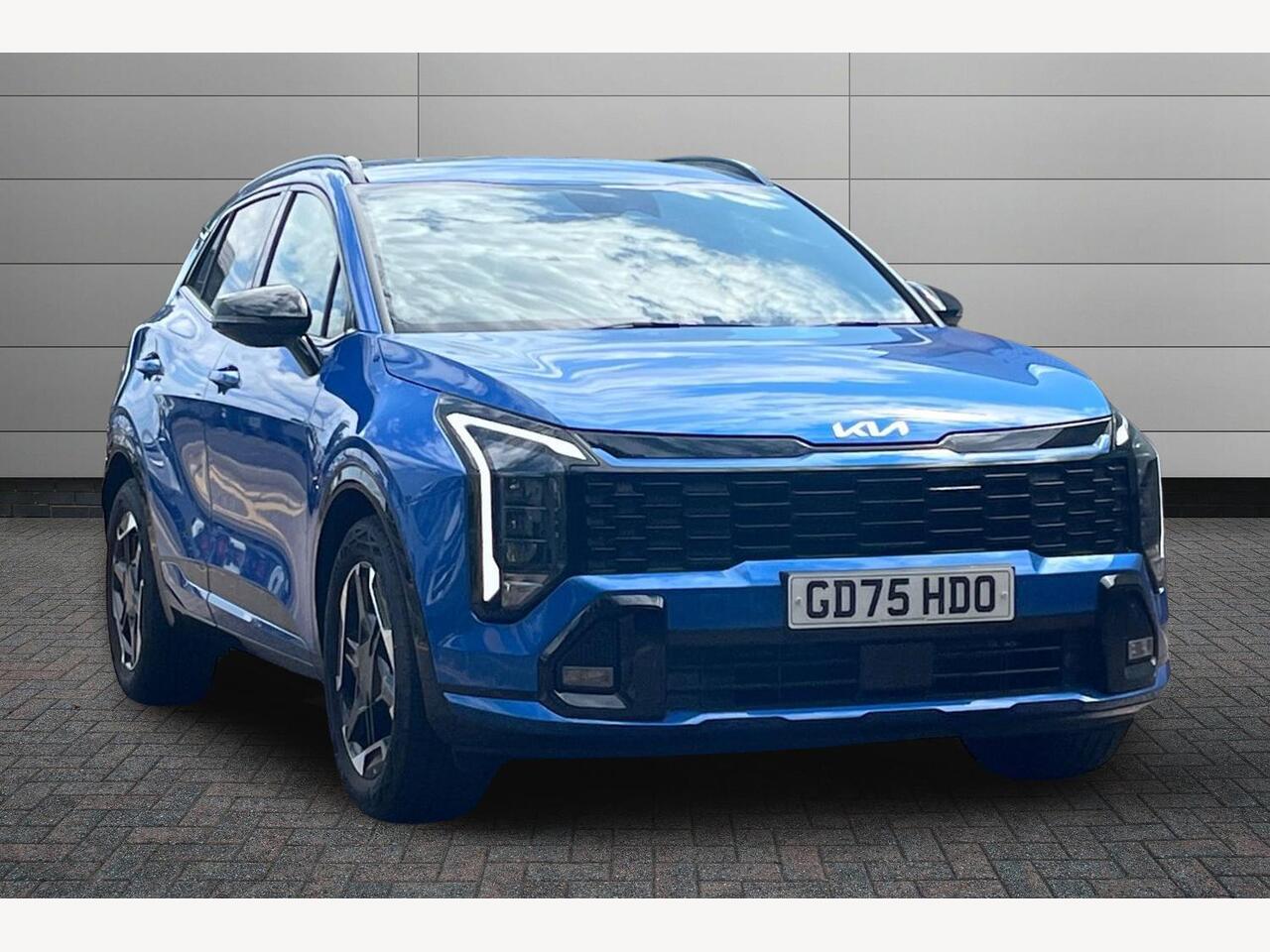 Main listing image - Kia Sportage