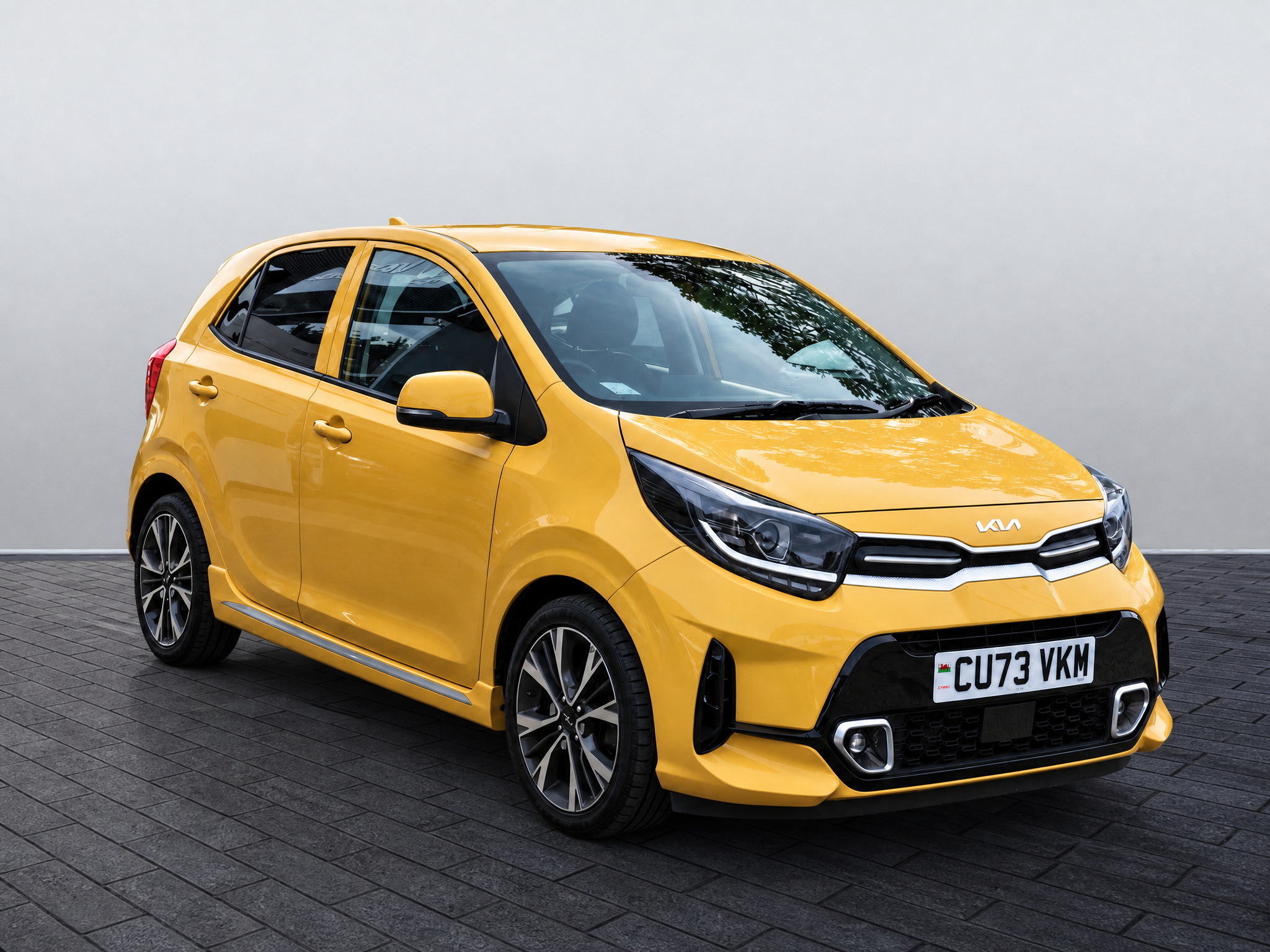 Main listing image - Kia Picanto