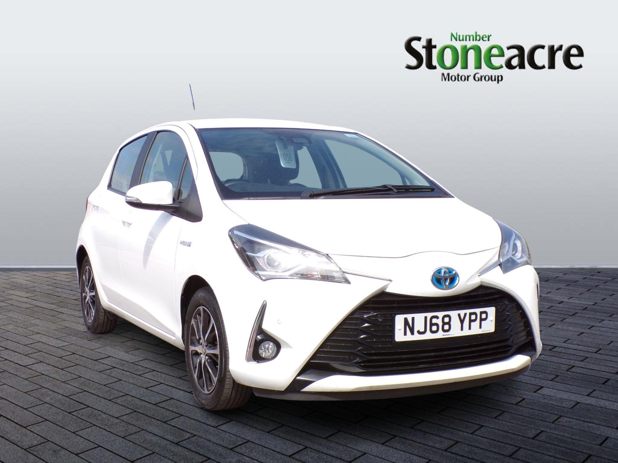 Main listing image - Toyota Yaris