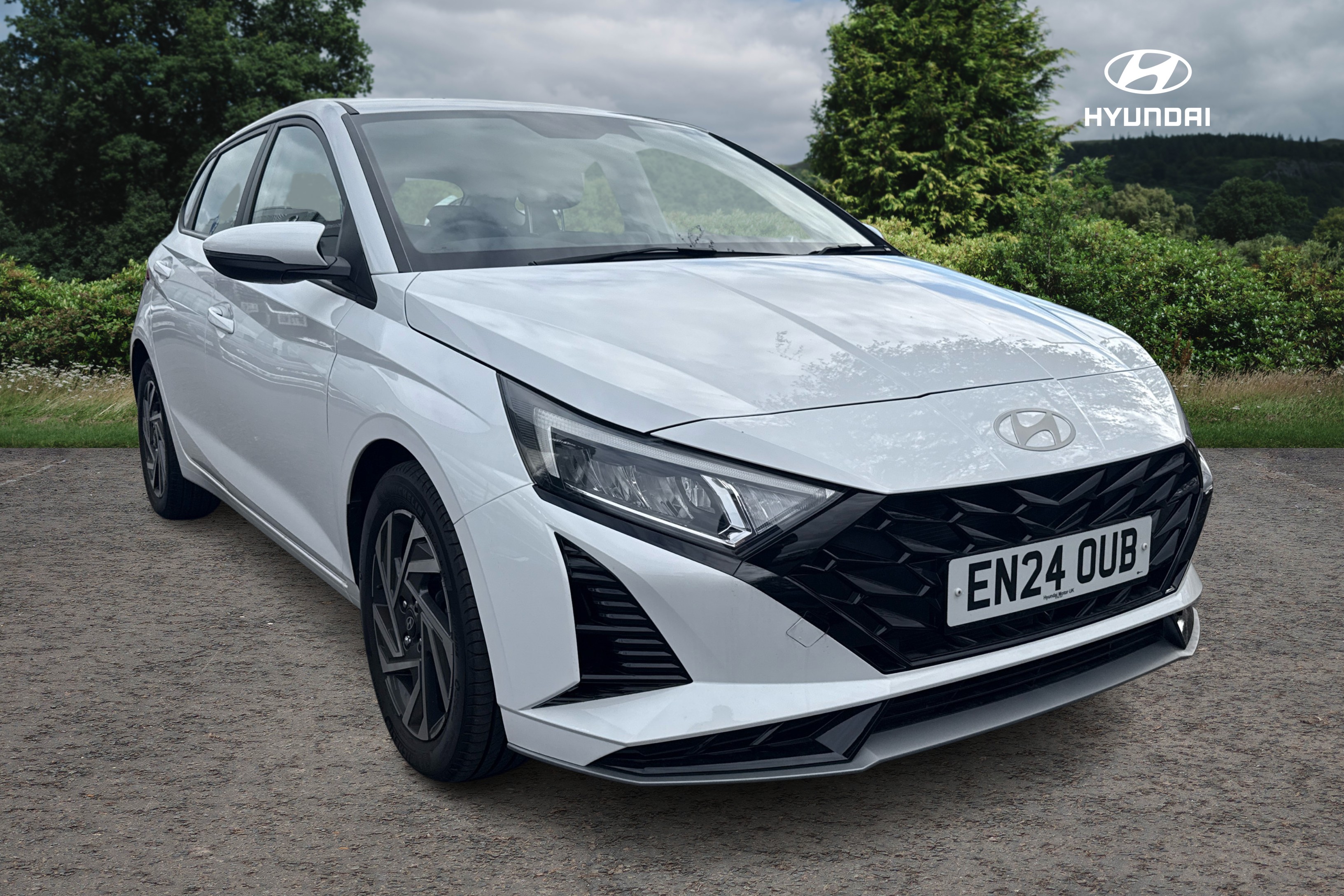Main listing image - Hyundai i20