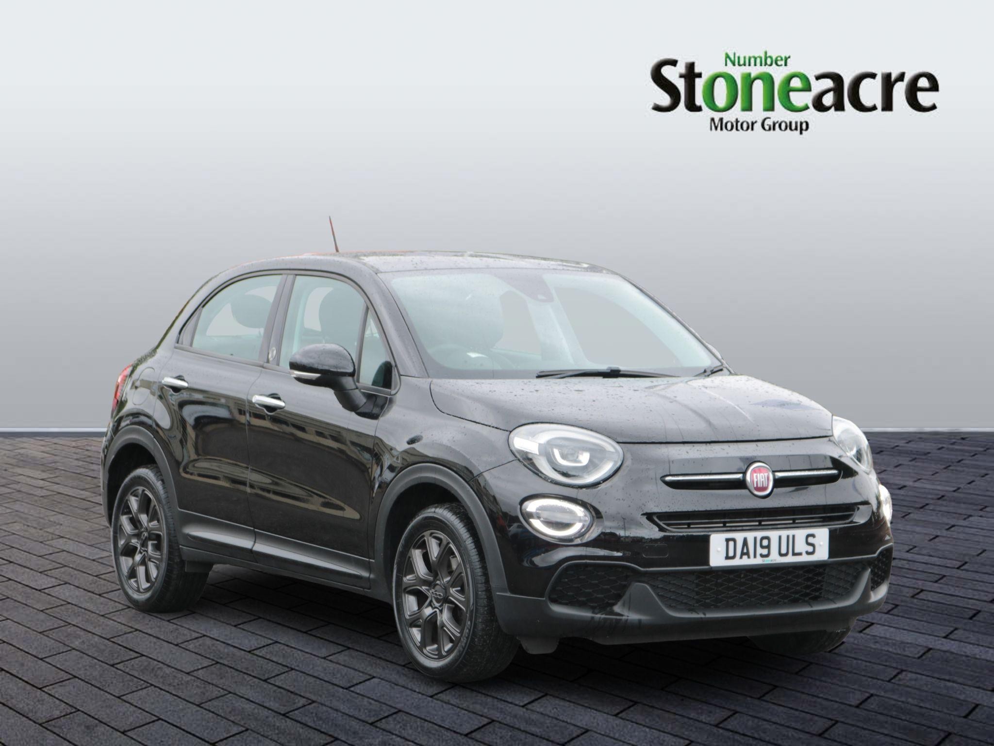 Main listing image - Fiat 500X
