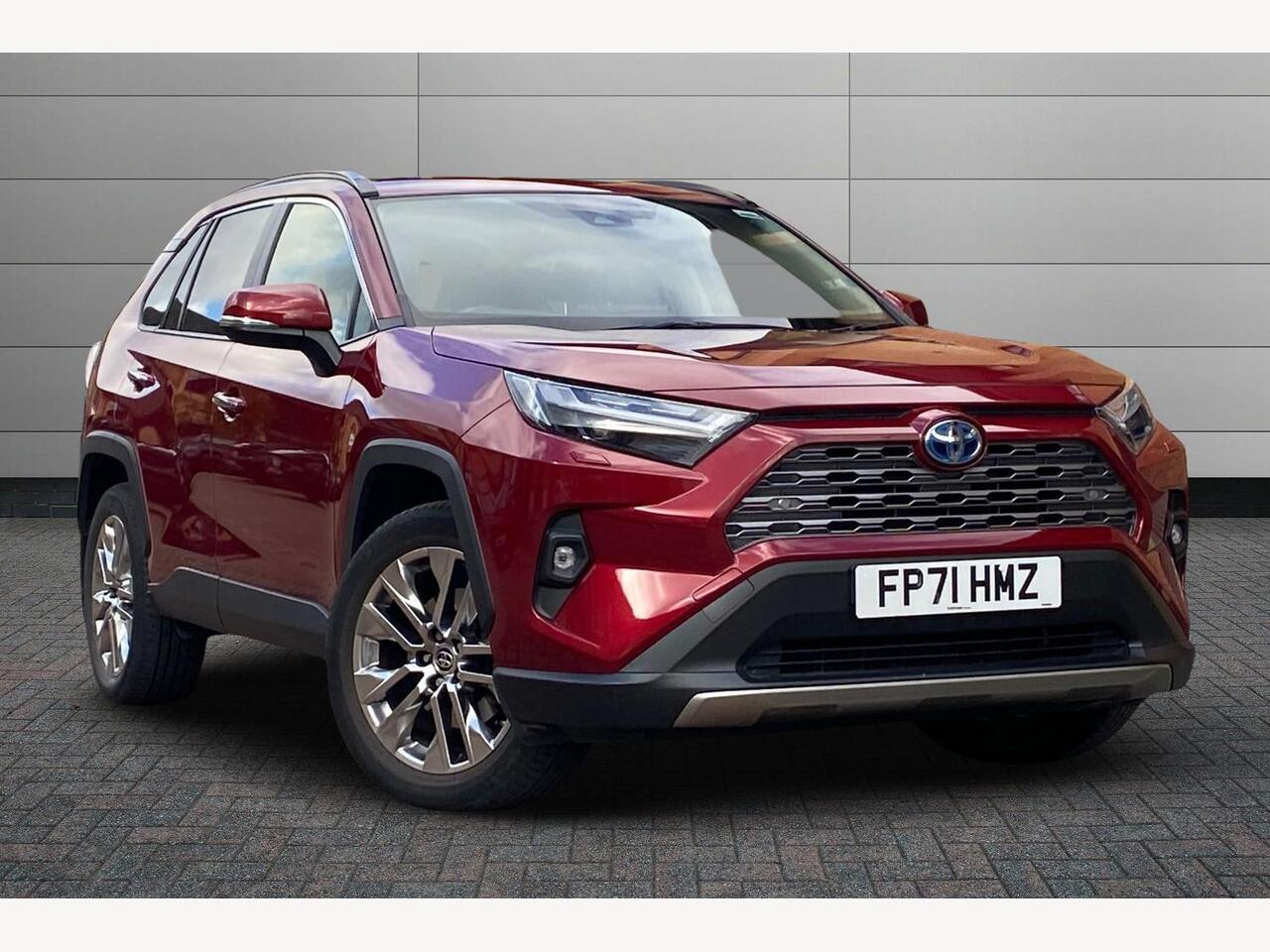 Main listing image - Toyota RAV4