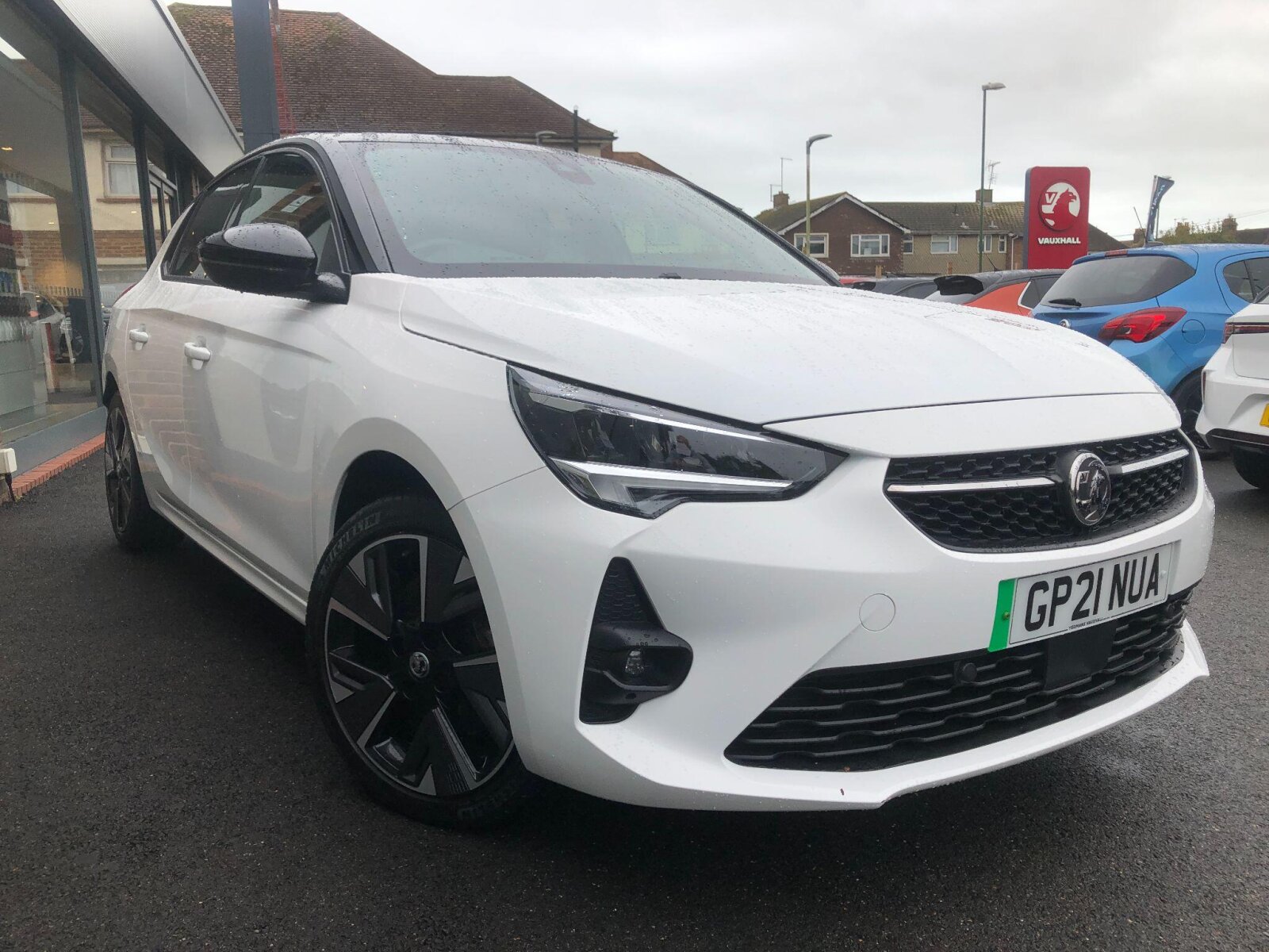 Main listing image - Vauxhall Corsa e