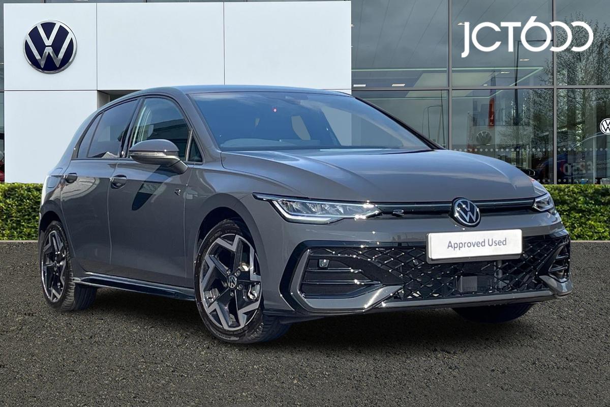 Main listing image - Volkswagen Golf
