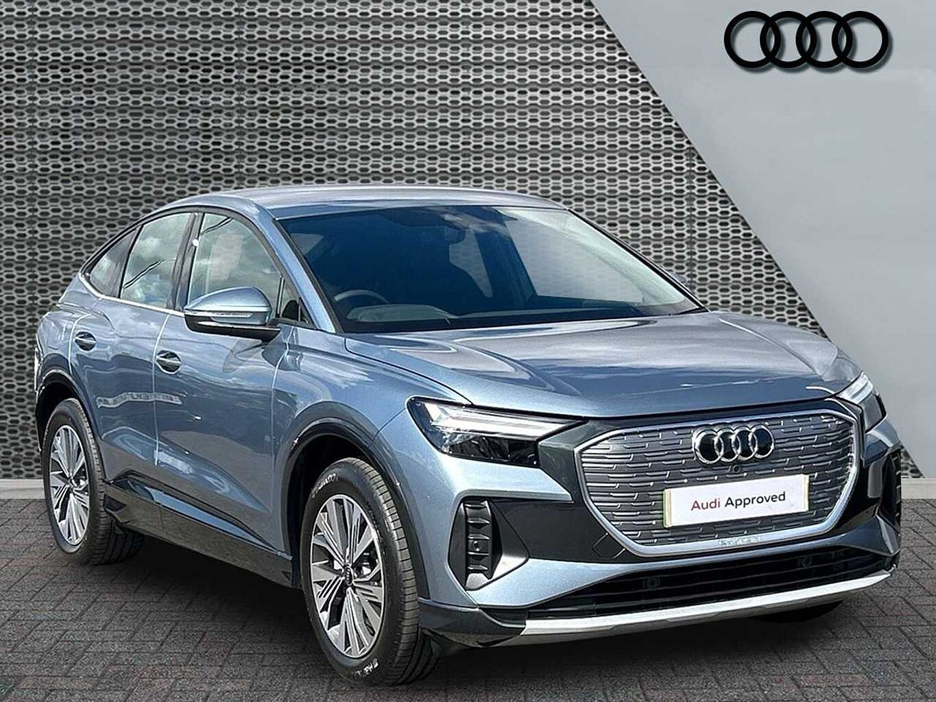 Main listing image - Audi Q4