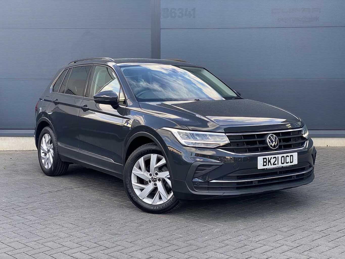 Main listing image - Volkswagen Tiguan