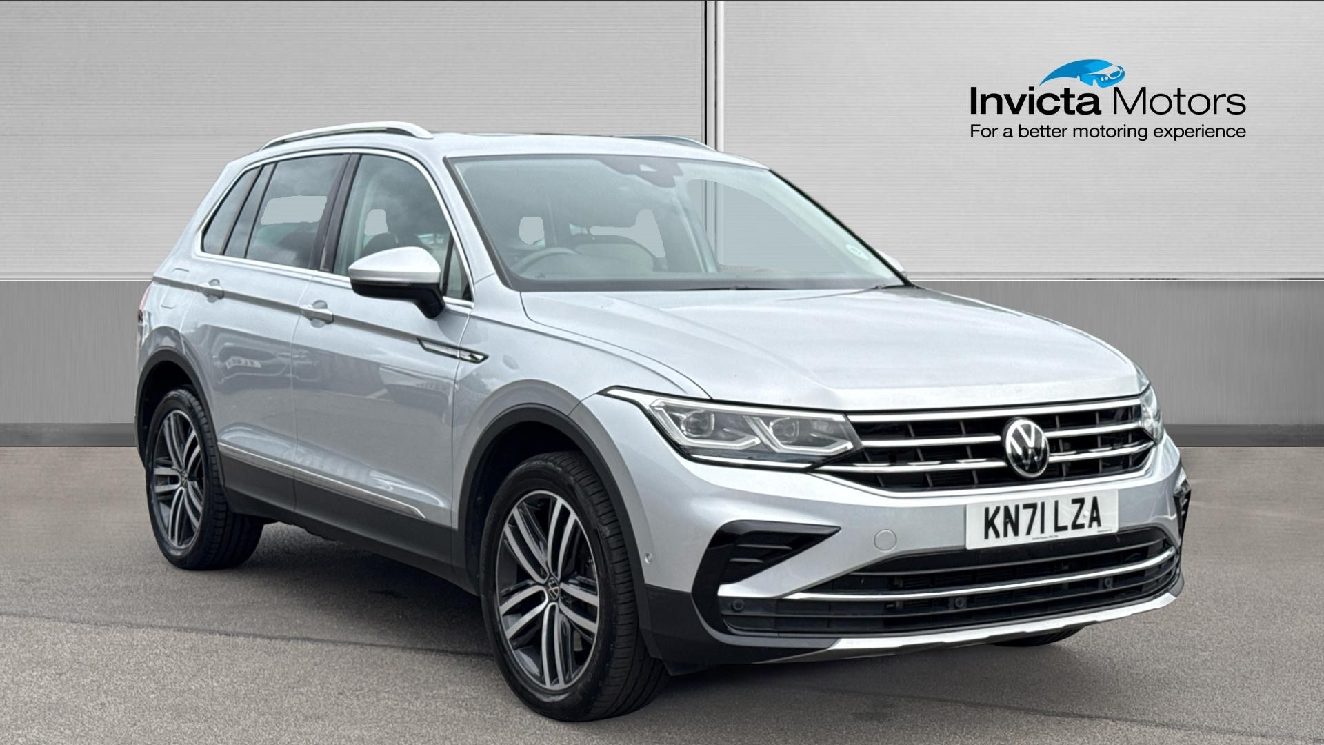 Main listing image - Volkswagen Tiguan