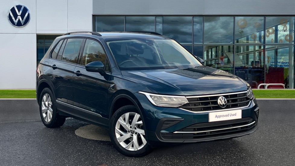 Main listing image - Volkswagen Tiguan