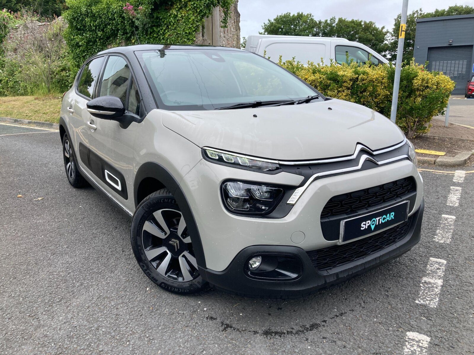 Main listing image - Citroen C3